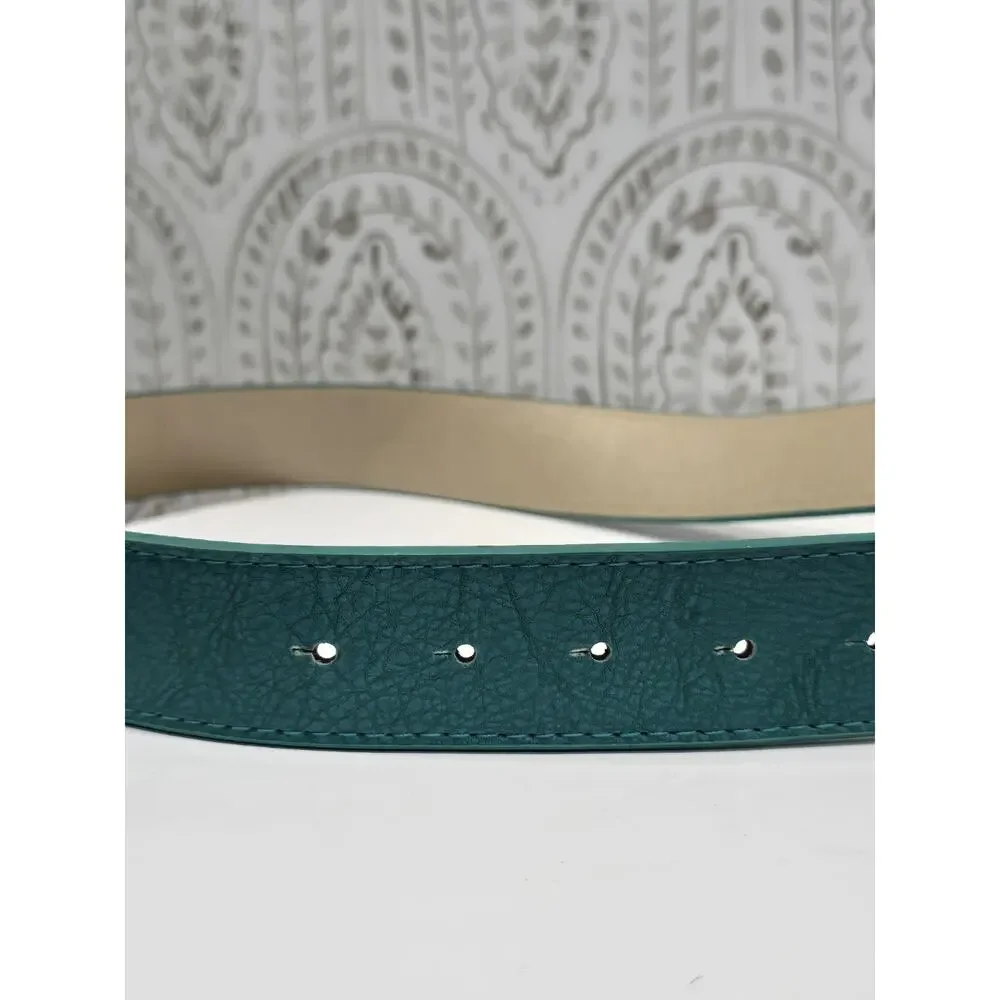 Vintage Womens Medium Belt Western Cowgirl Turquoise Teal Beaded Large Concho